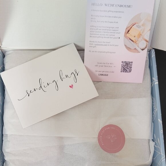 Luxury Gifting Box With Socks Mug Tea Soap & More For Relaxation - Picture 3 of 11